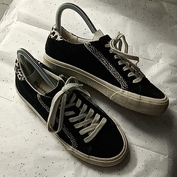 Sidewalk Low-Top Sneakers in Suede and Spot Calf Hair - Picture 3 of 9